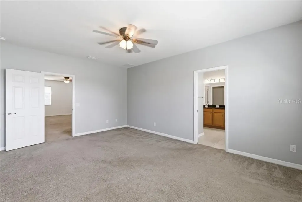 5105 Oakline View Drive Lithia FL 33547