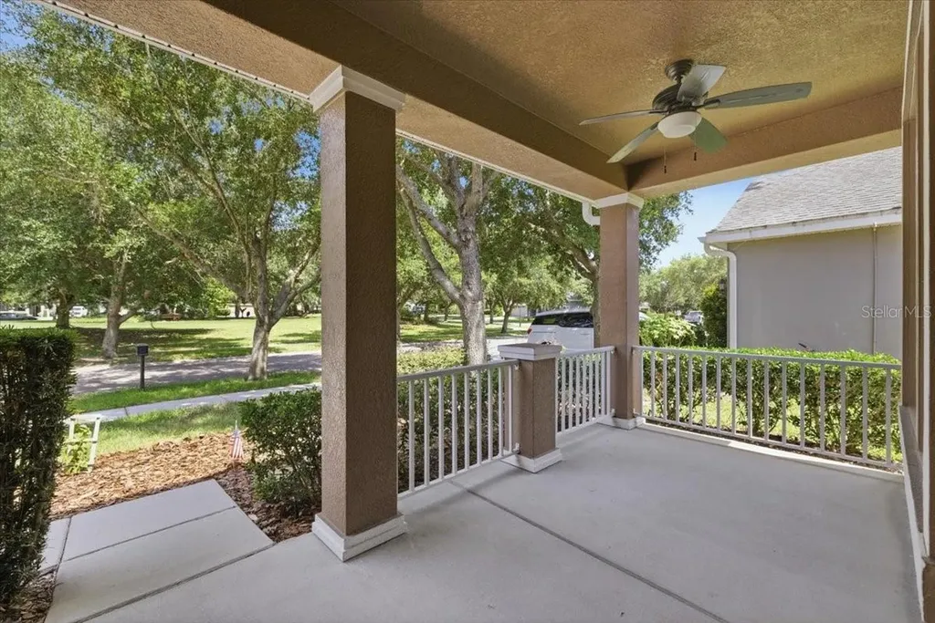 5105 Oakline View Drive Lithia FL 33547