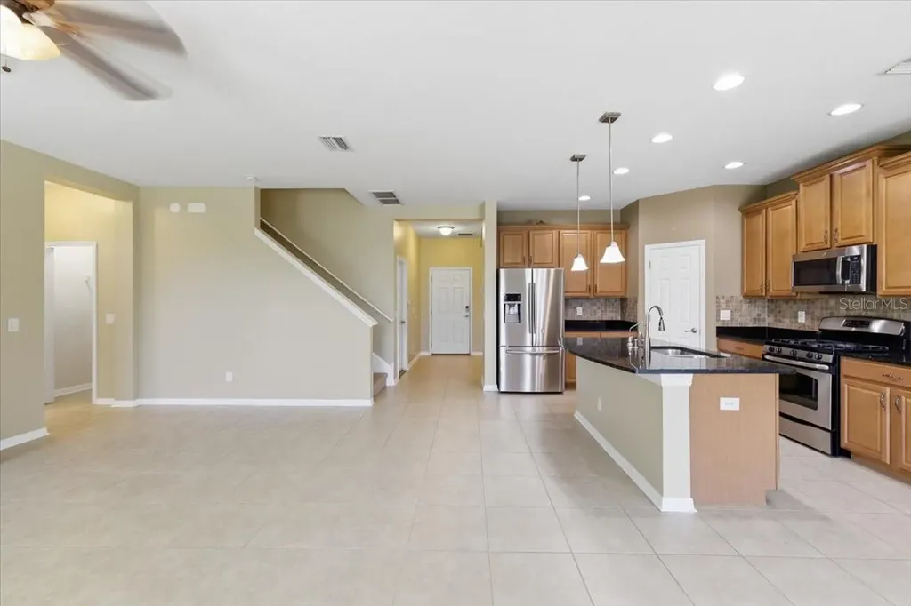 5105 Oakline View Drive Lithia FL 33547
