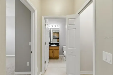 5105 Oakline View Drive Lithia FL 33547