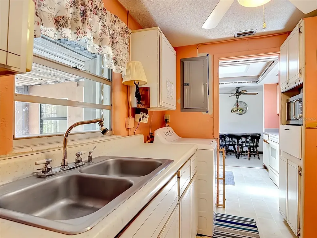 4647 Saxon Drive New Smyrna Beach FL 32169