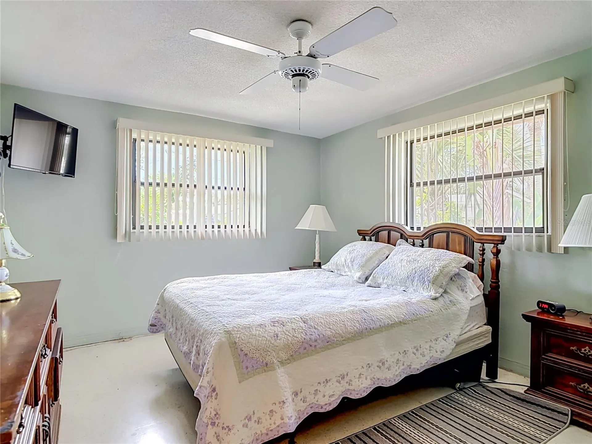 4647 Saxon Drive New Smyrna Beach FL 32169