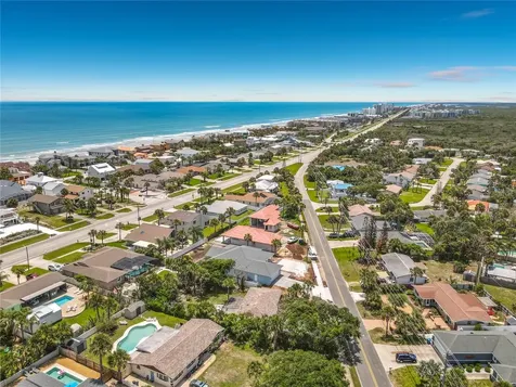 4647 Saxon Drive New Smyrna Beach FL 32169