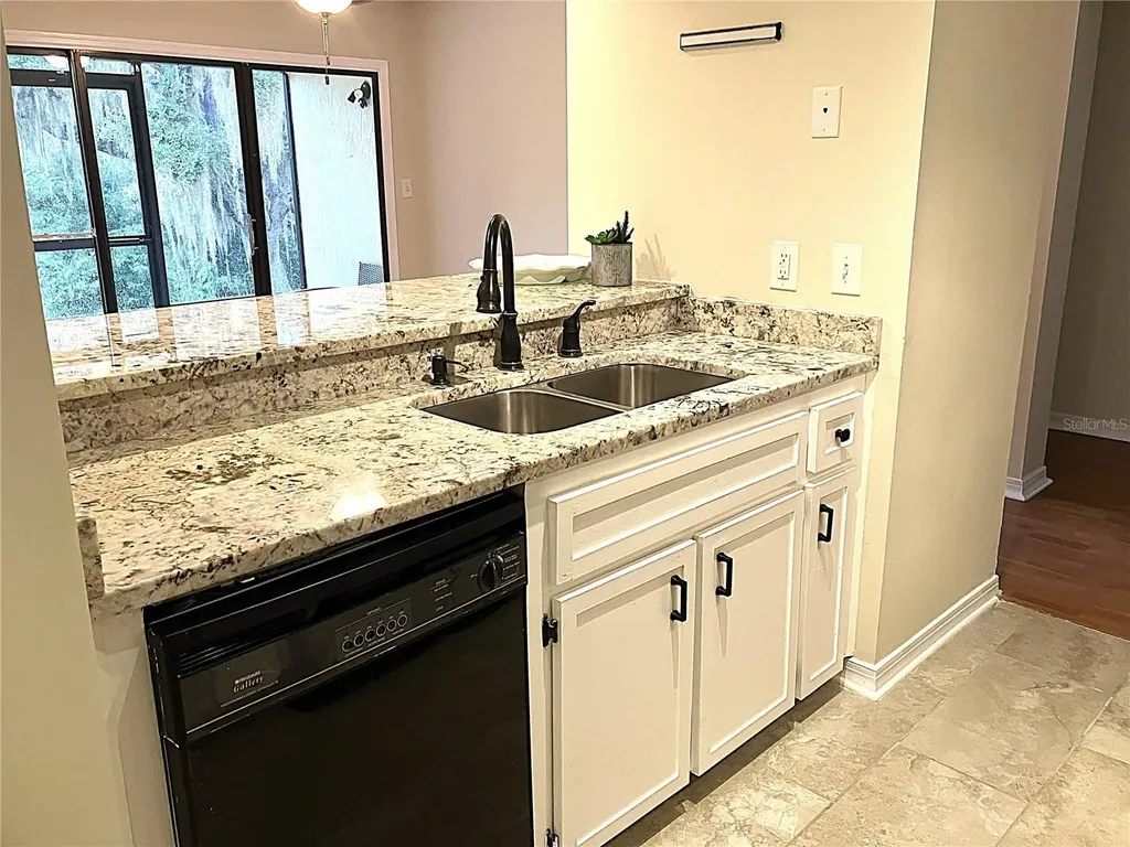 956 5th Street Clermont FL 34711