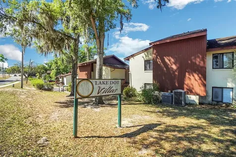 956 5th Street Clermont FL 34711