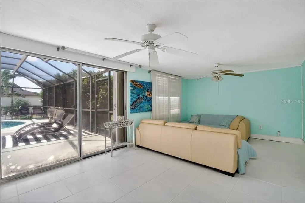 885 Fairfax Terrace NW Port Charlotte FL 33948