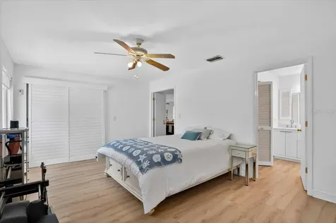 885 Fairfax Terrace NW Port Charlotte FL 33948