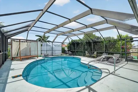 885 Fairfax Terrace NW Port Charlotte FL 33948