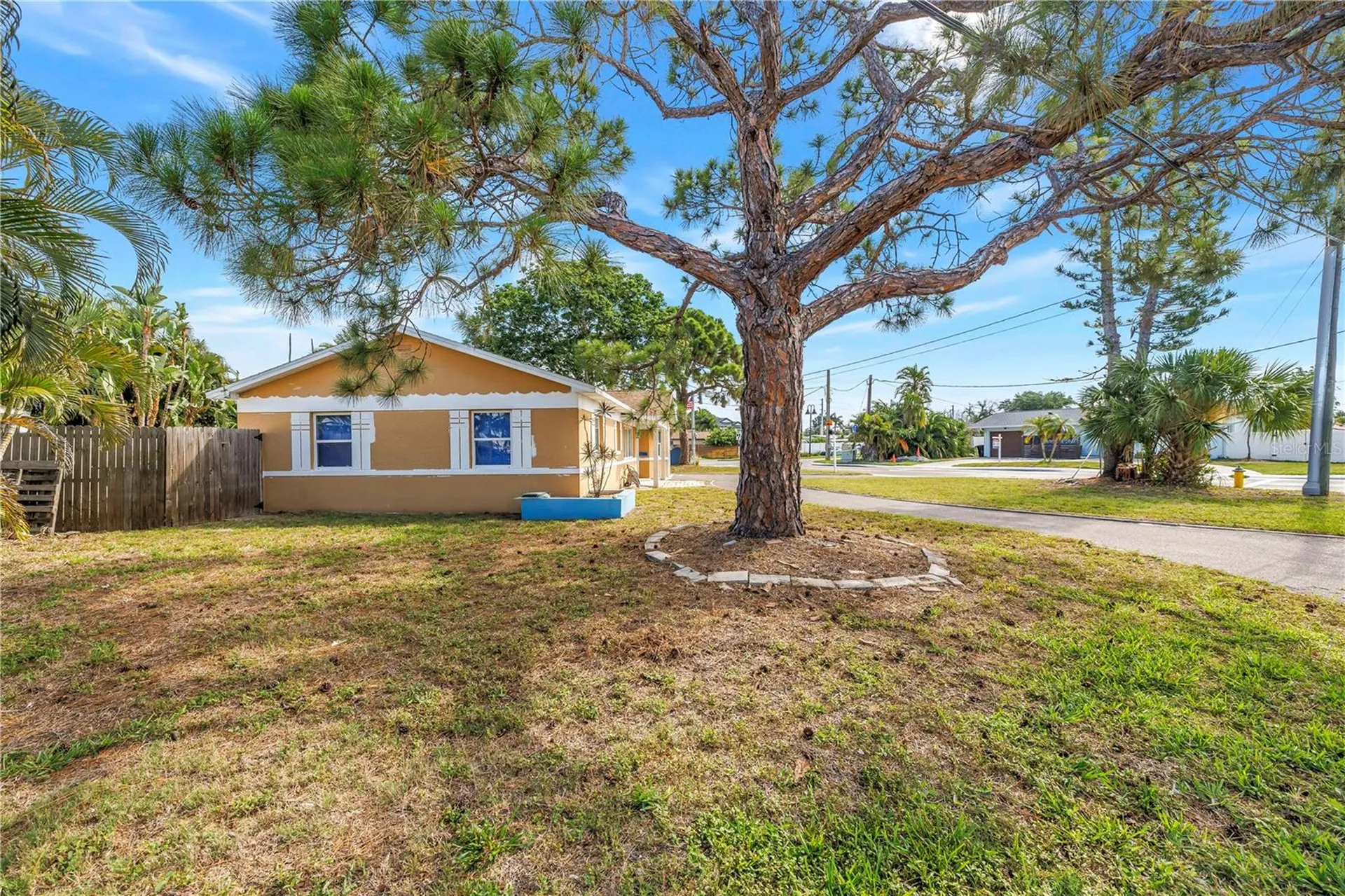 7901 Causeway Boulevard S St Petersburg FL 33707