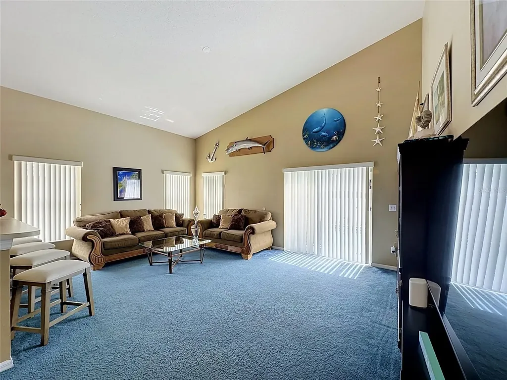 208 Castlemain Circle Davenport FL 33897