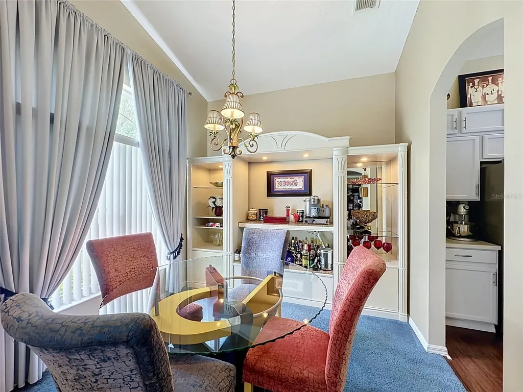 208 Castlemain Circle Davenport FL 33897