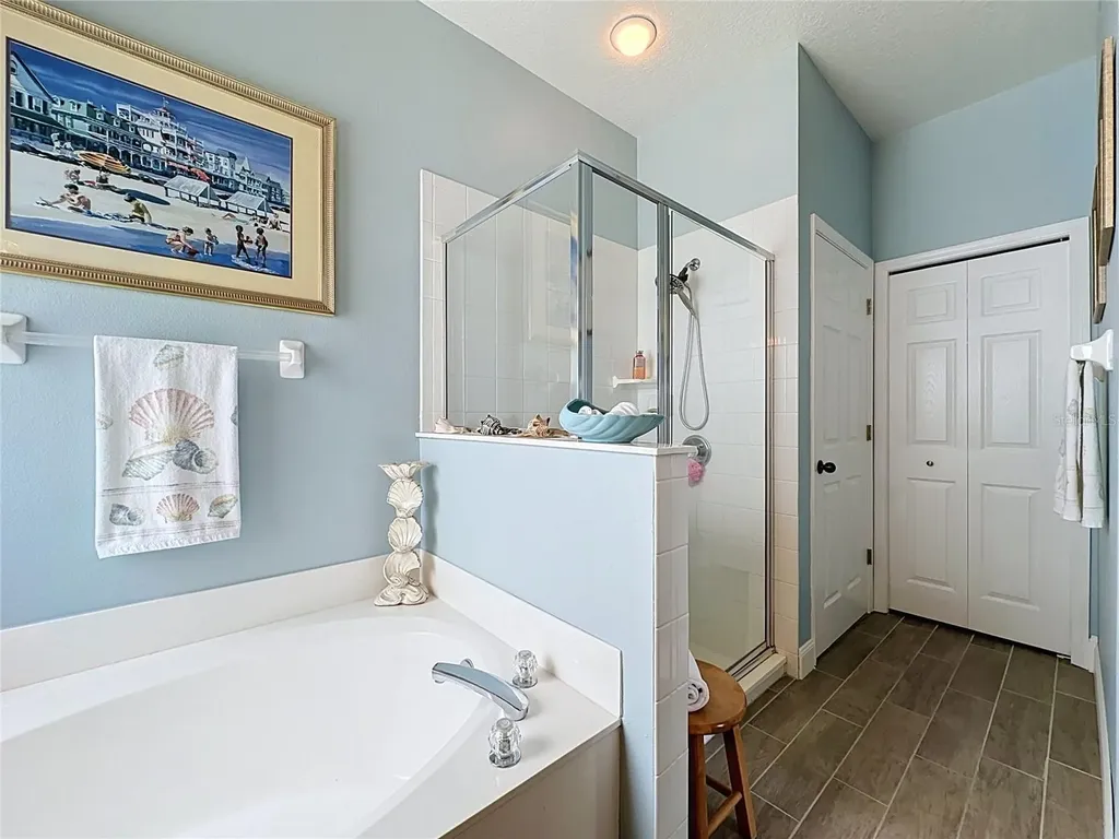 208 Castlemain Circle Davenport FL 33897