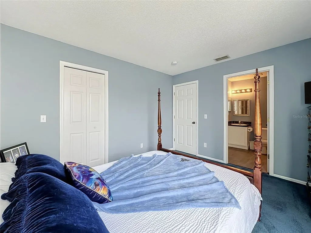 208 Castlemain Circle Davenport FL 33897