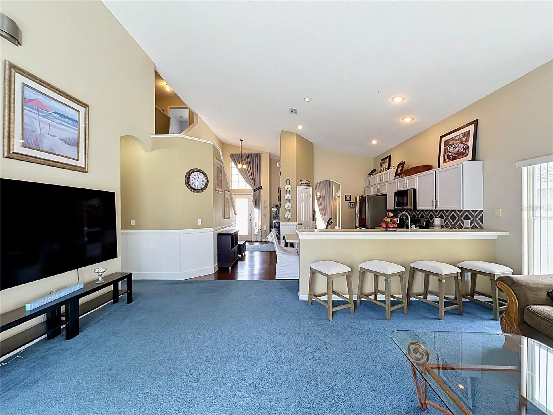 208 Castlemain Circle Davenport FL 33897