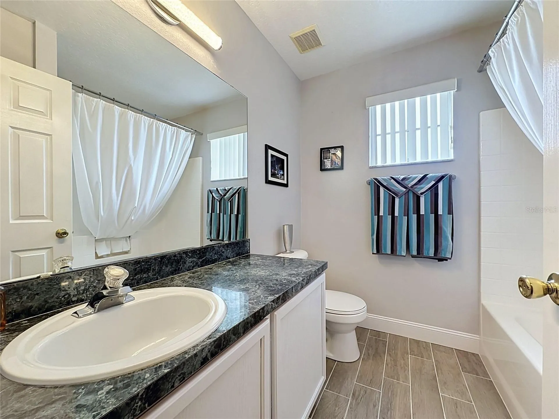 208 Castlemain Circle Davenport FL 33897