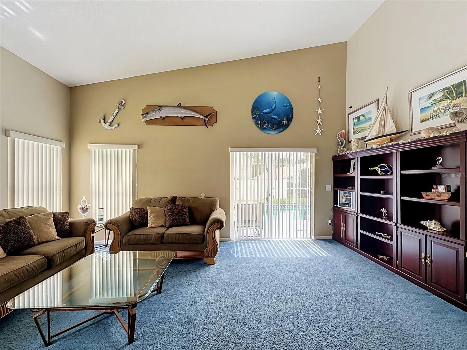 208 Castlemain Circle Davenport FL 33897
