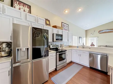 208 Castlemain Circle Davenport FL 33897