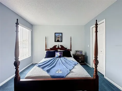 208 Castlemain Circle Davenport FL 33897