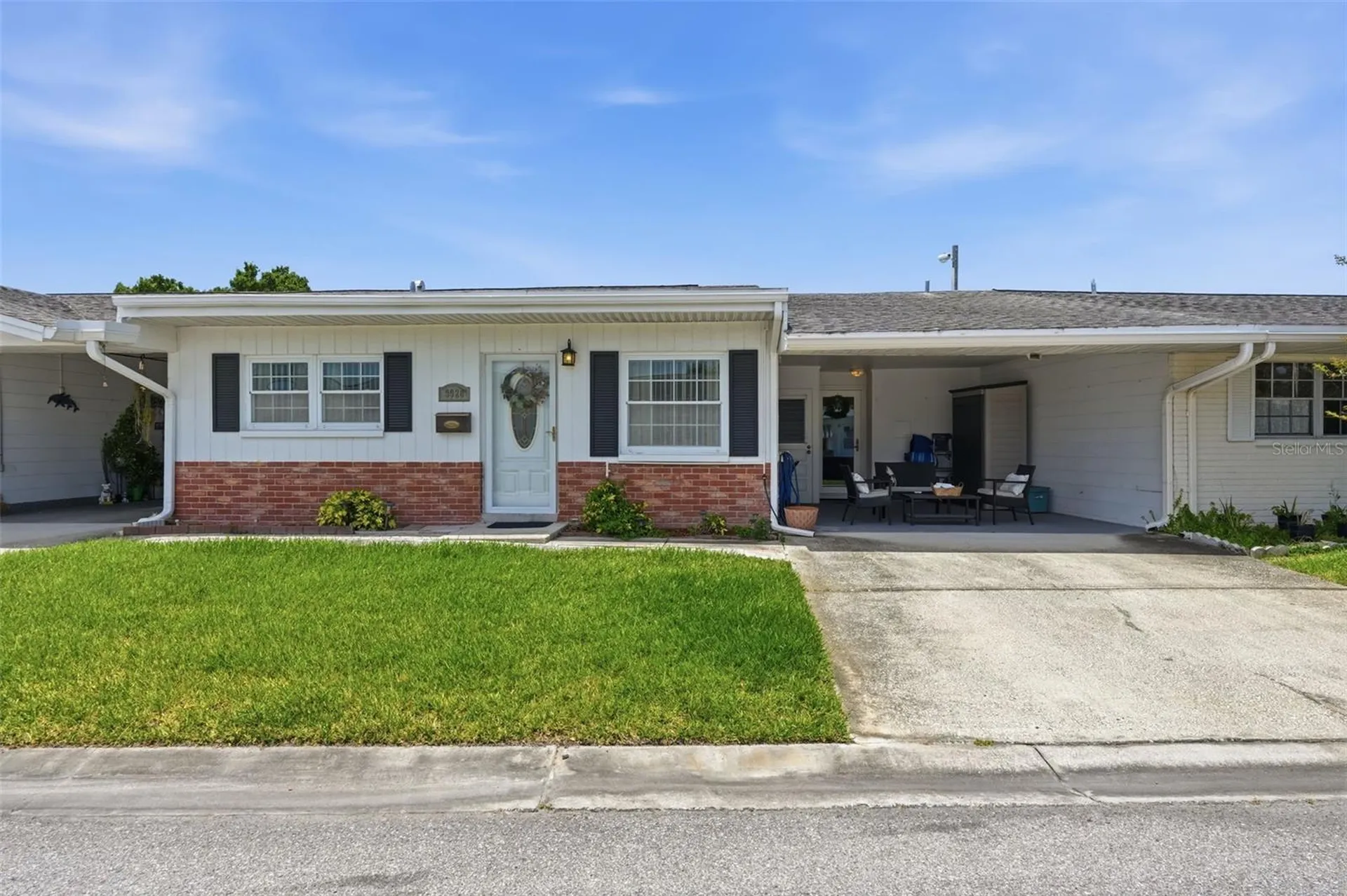 9920 Daffodil Pinellas Park FL 33782