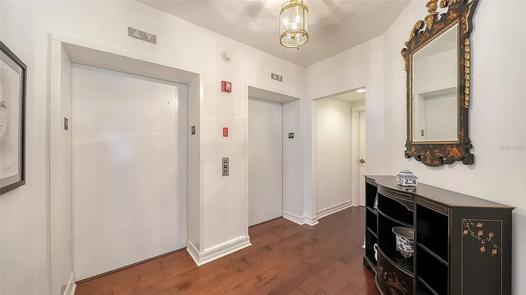 401 N Point Road Osprey FL 34229
