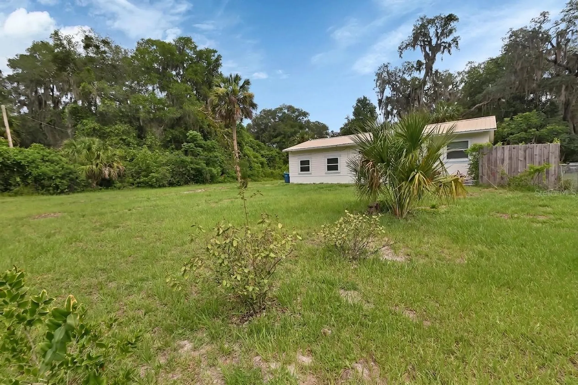 1429 E Howry Avenue Deland FL 32724