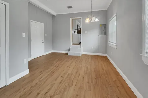 1429 E Howry Avenue Deland FL 32724