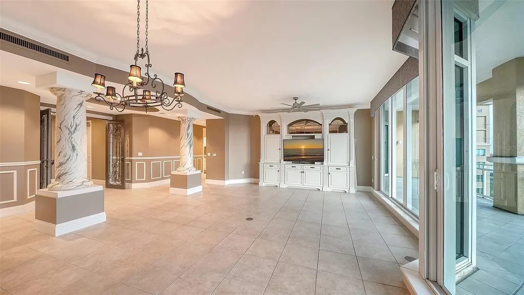 140 Riviera Dunes Way Palmetto FL 34221