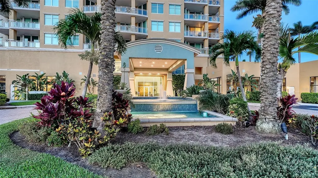 140 Riviera Dunes Way Palmetto FL 34221