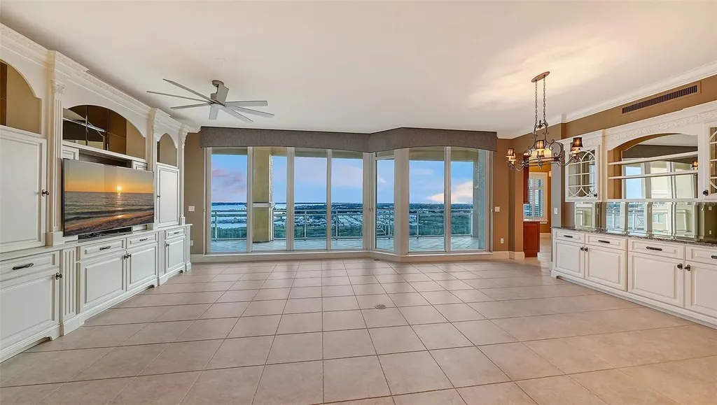 140 Riviera Dunes Way Palmetto FL 34221