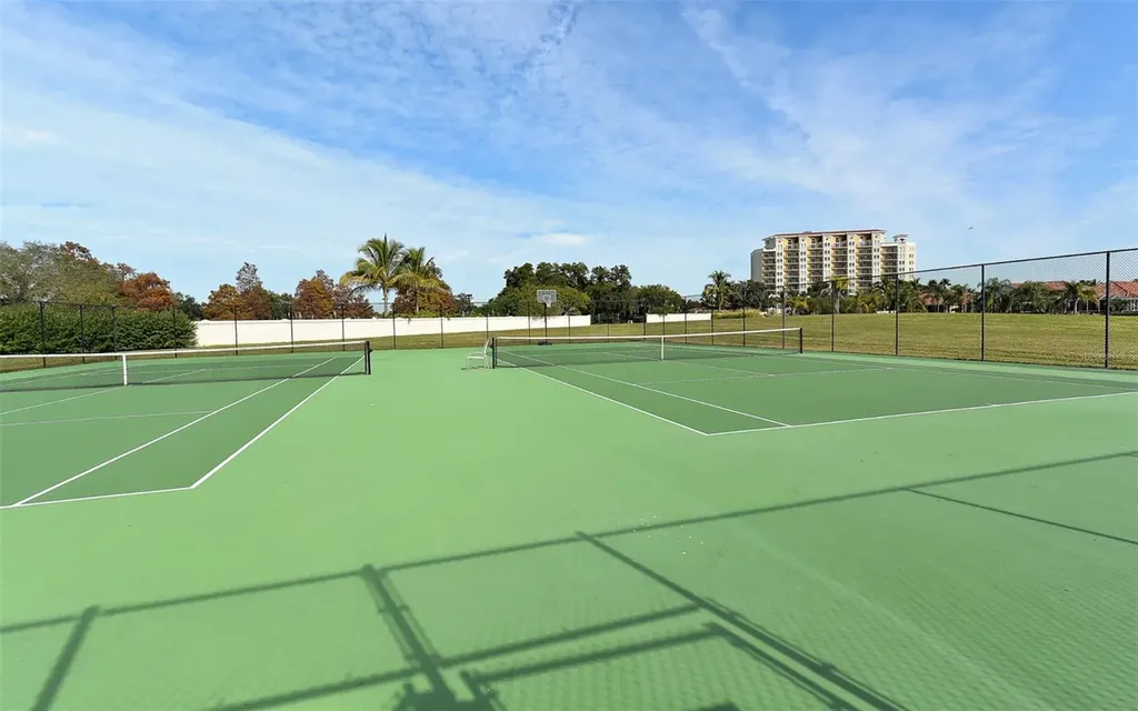 140 Riviera Dunes Way Palmetto FL 34221