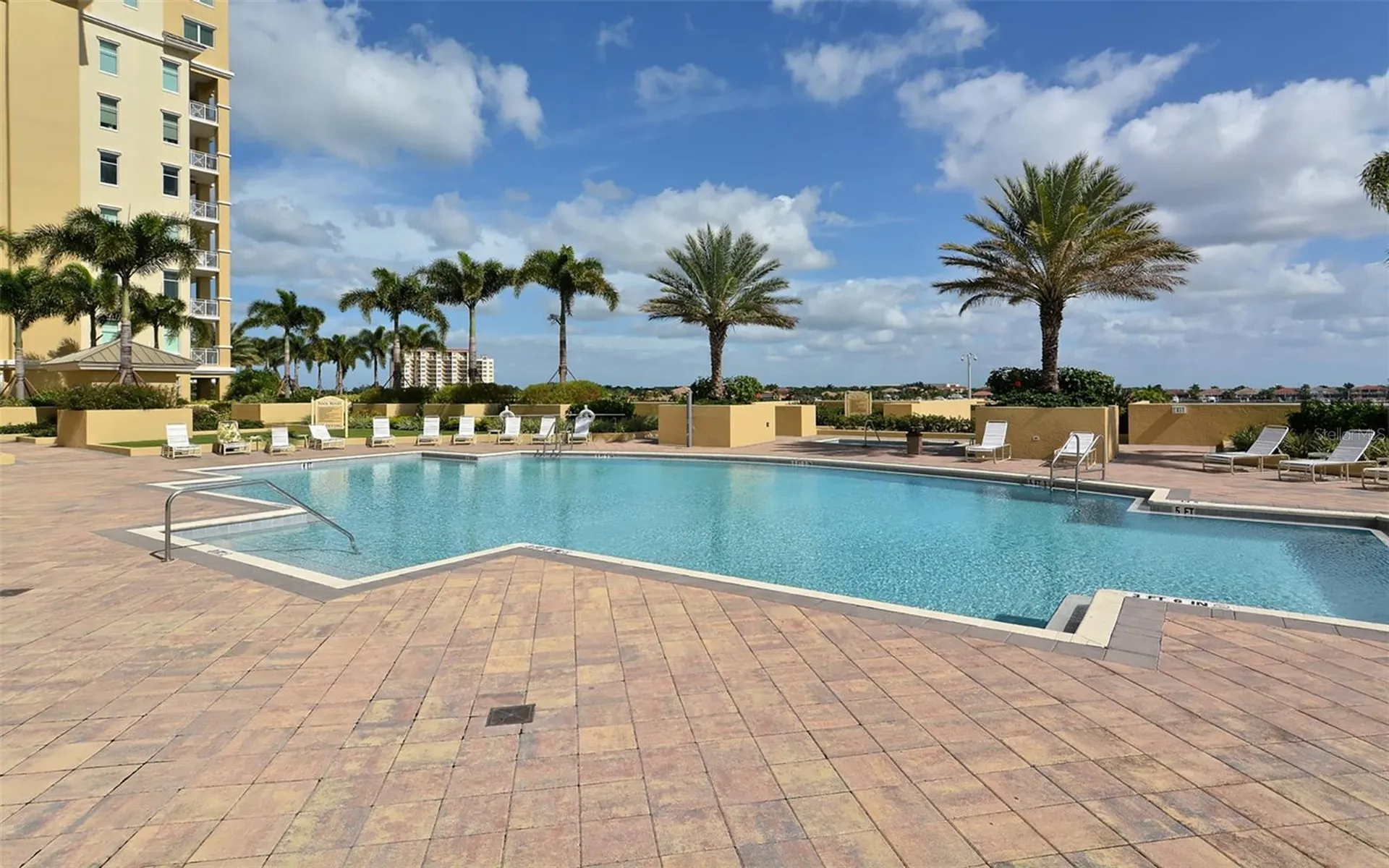 140 Riviera Dunes Way Palmetto FL 34221