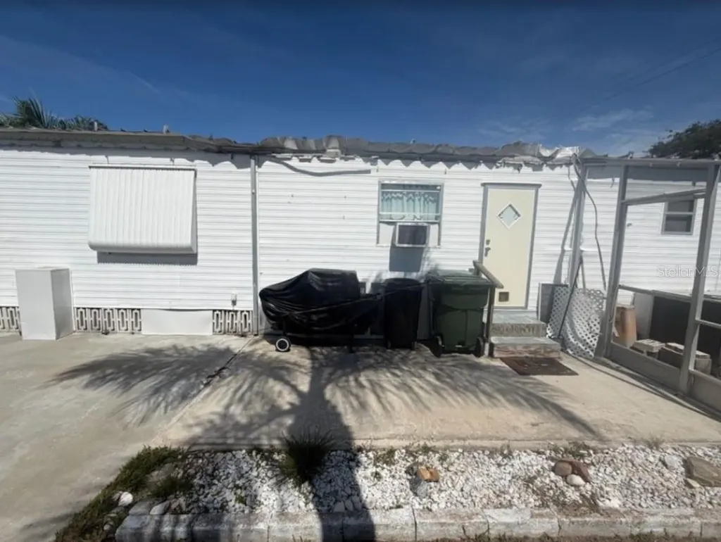 90 Southwinds Drive Sarasota FL 34231