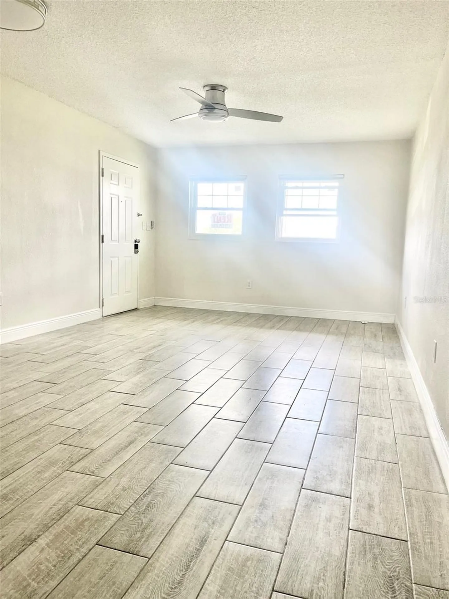 837 Sky Lake Circle Orlando FL 32809