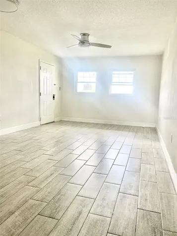837 Sky Lake Circle Orlando FL 32809
