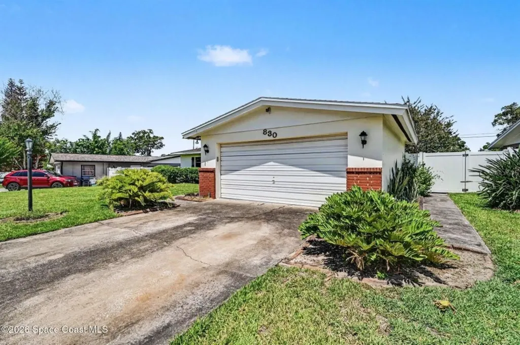 830 Hillcrest Avenue Titusville FL 32796