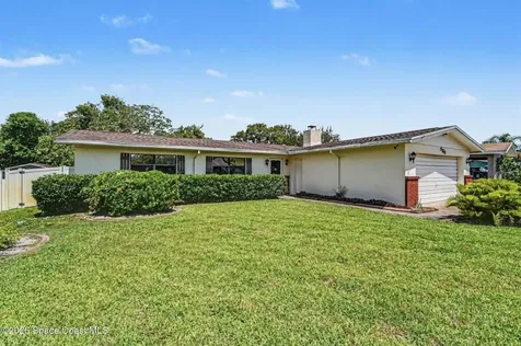 830 Hillcrest Avenue Titusville FL 32796