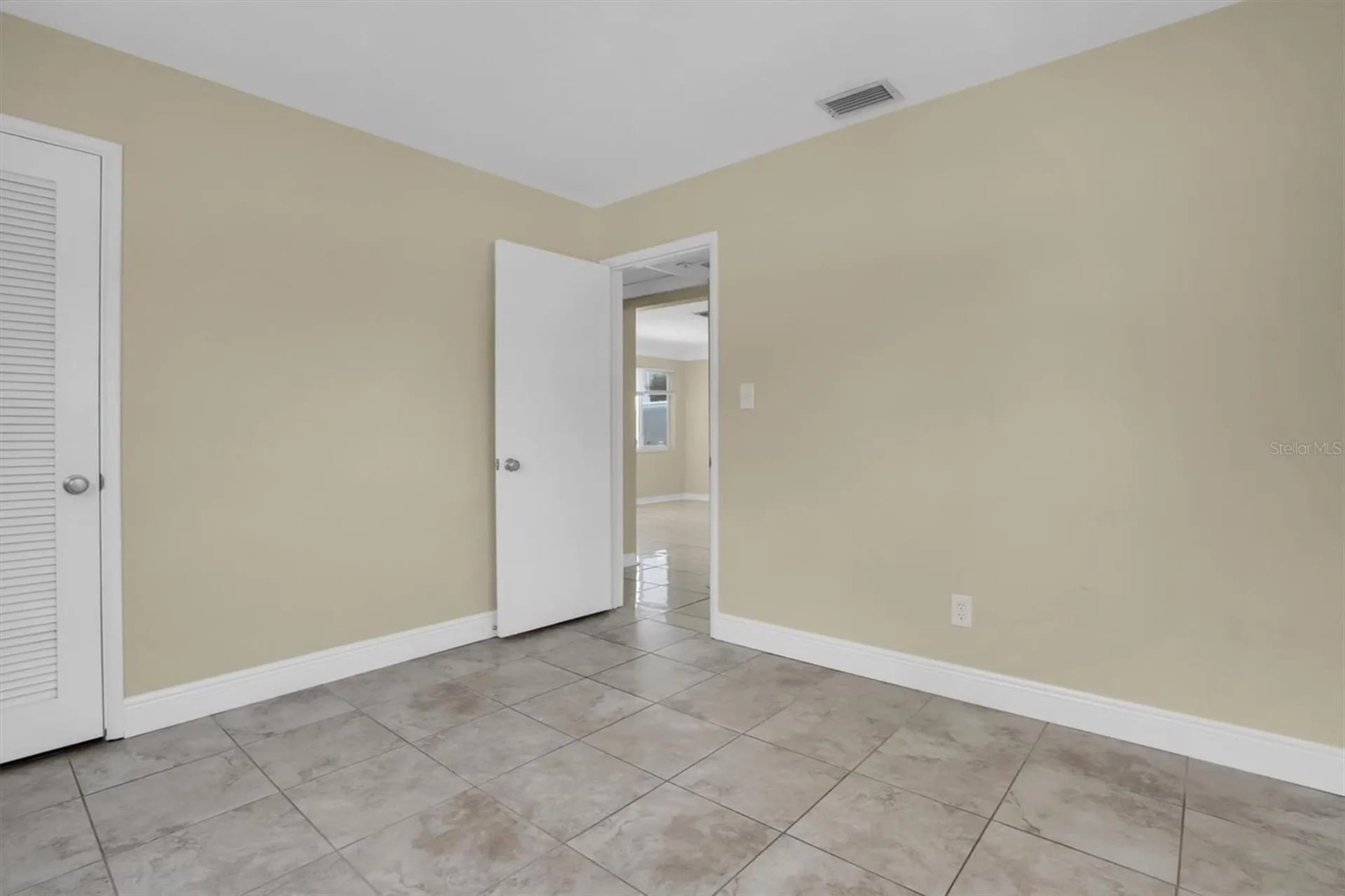 430 55th Street N St Petersburg FL 33710