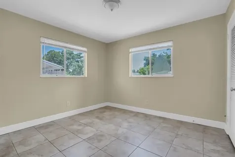 430 55th Street N St Petersburg FL 33710