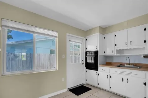 430 55th Street N St Petersburg FL 33710
