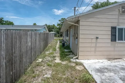 430 55th Street N St Petersburg FL 33710
