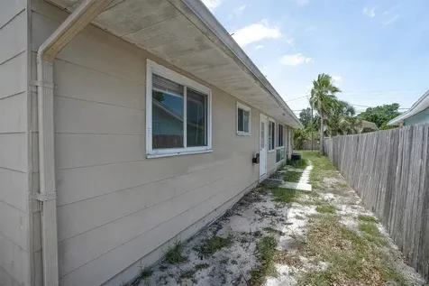 430 55th Street N St Petersburg FL 33710
