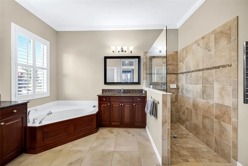 6215 46th Court E Bradenton FL 34203