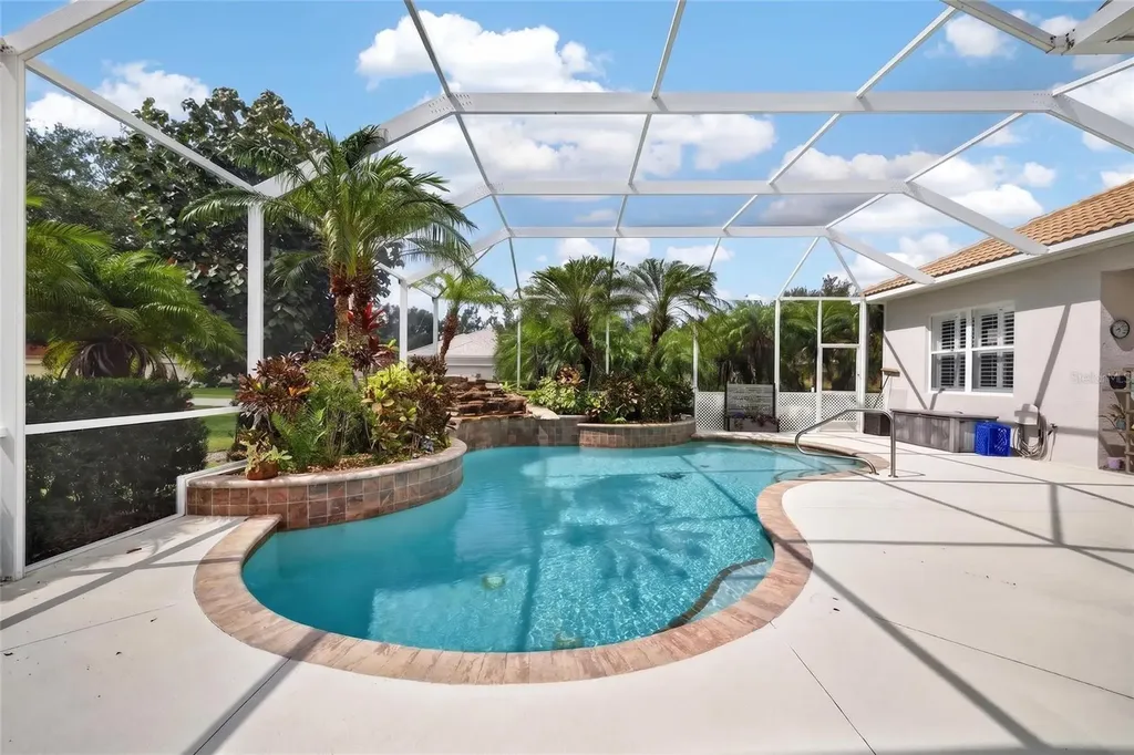 6215 46th Court E Bradenton FL 34203