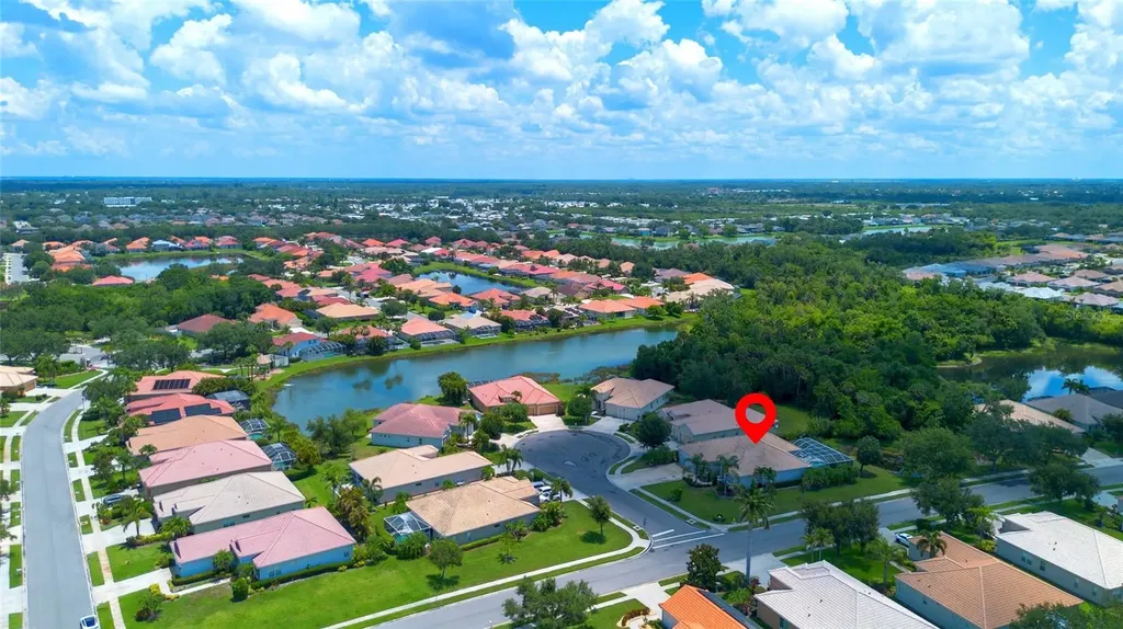 6215 46th Court E Bradenton FL 34203