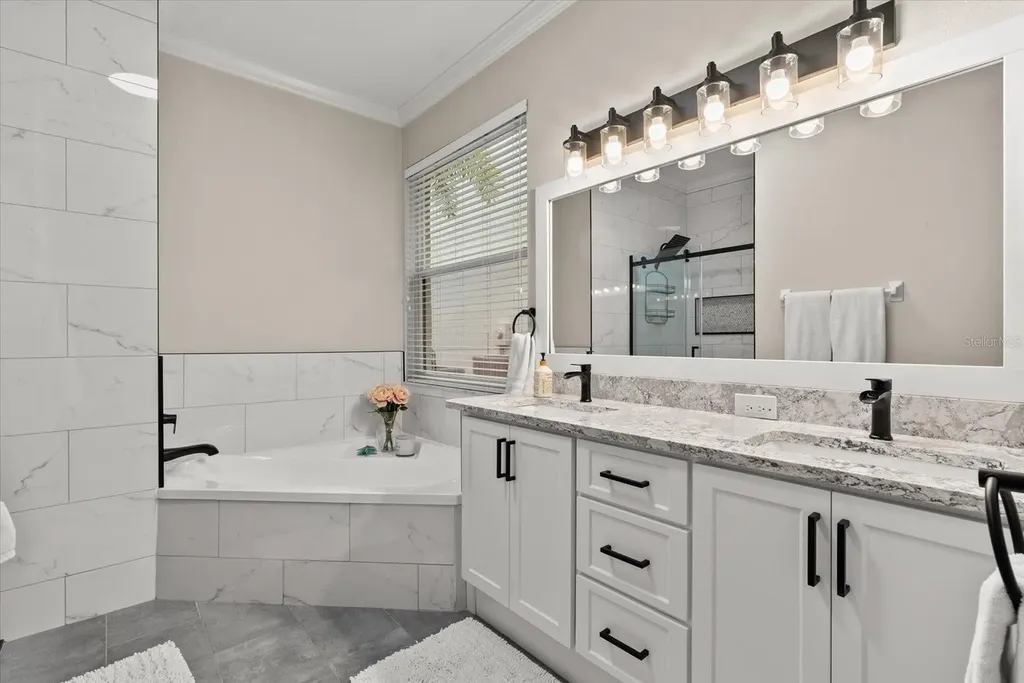 12609 Rockrose Glen Bradenton FL 34202