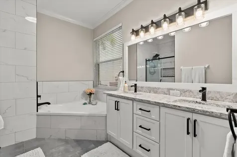 12609 Rockrose Glen Bradenton FL 34202
