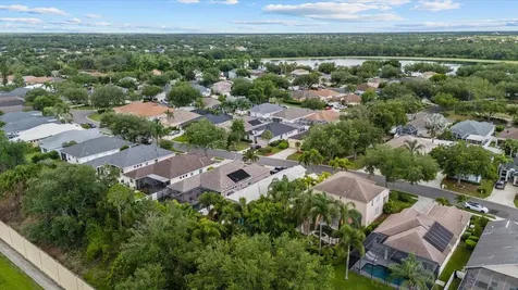 12609 Rockrose Glen Bradenton FL 34202