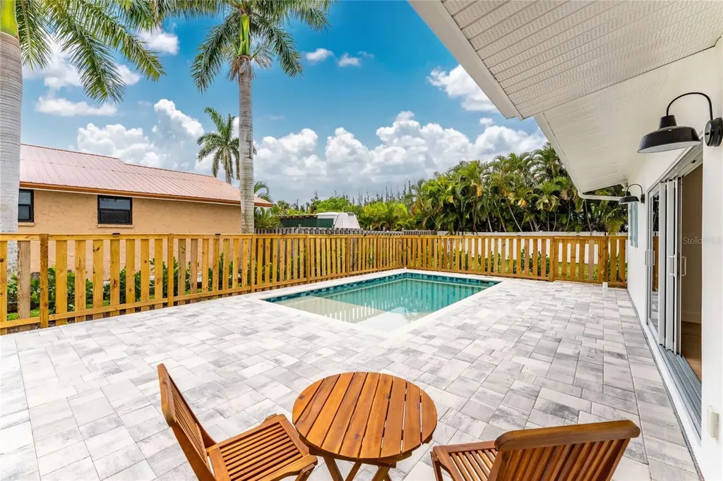 8153 Robert Street Englewood FL 34224