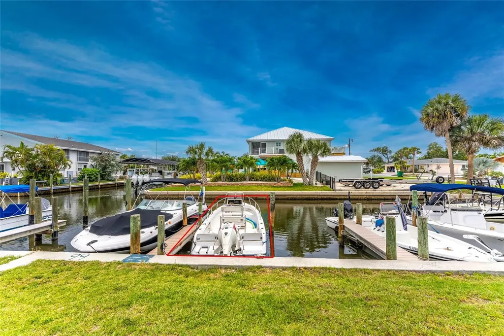 8153 Robert Street Englewood FL 34224