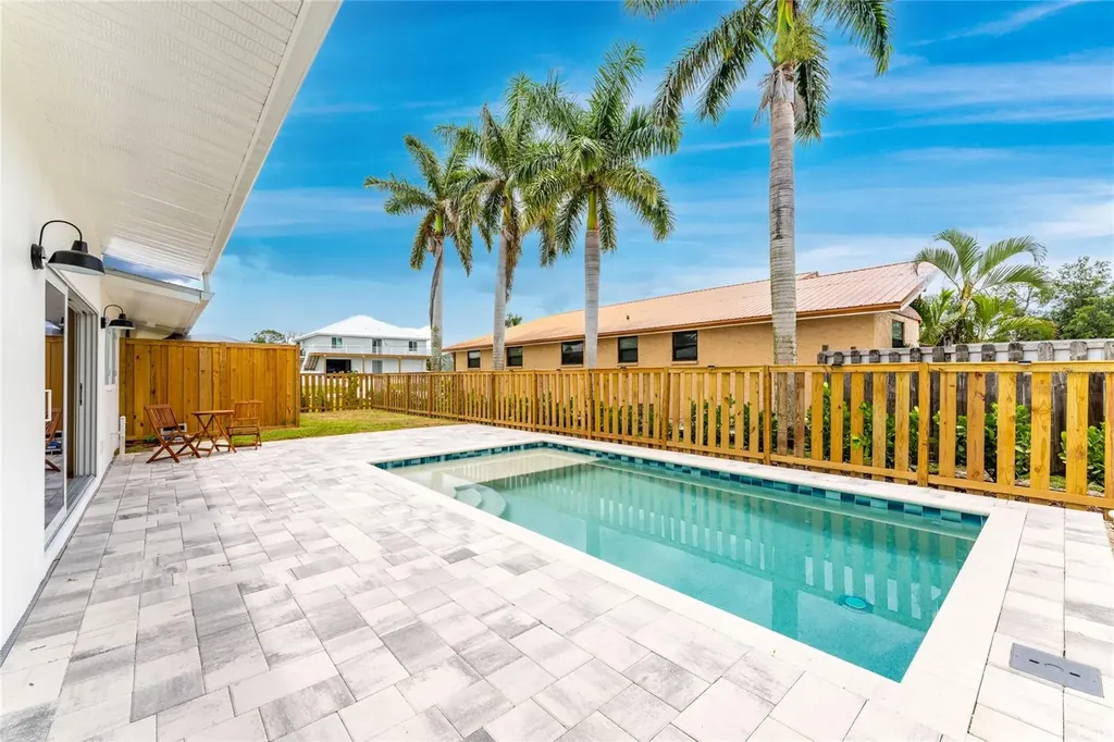 8153 Robert Street Englewood FL 34224